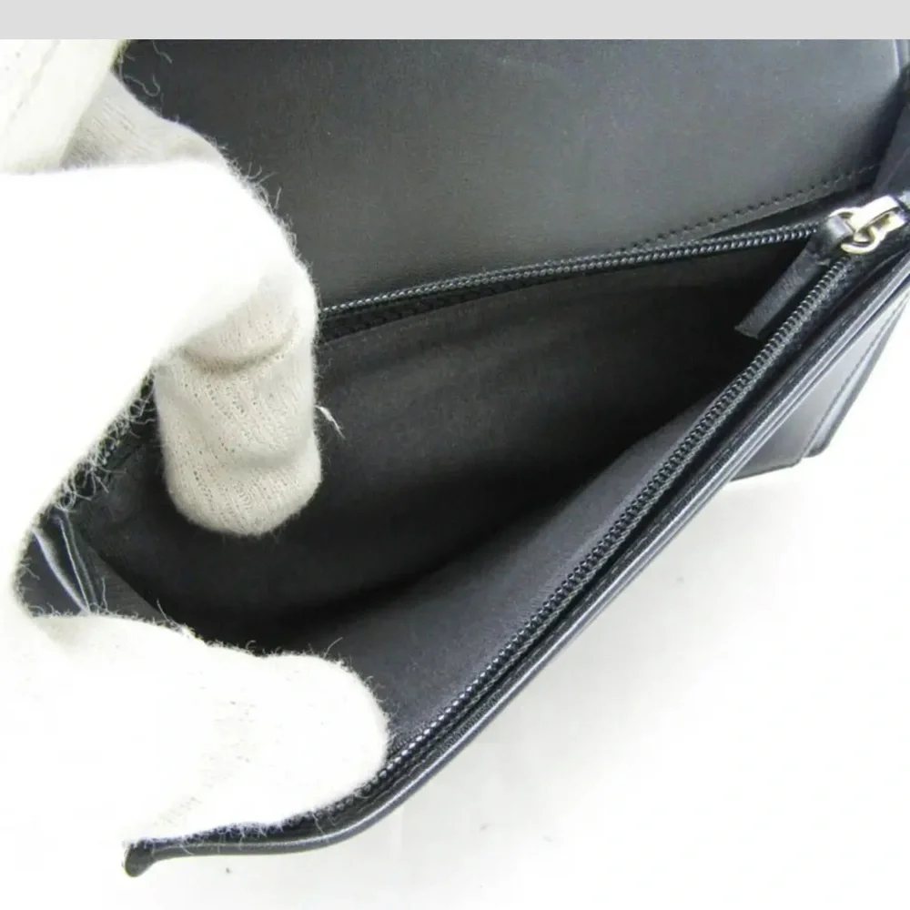 Chanel Black Patent CC Logo Flap Wallet